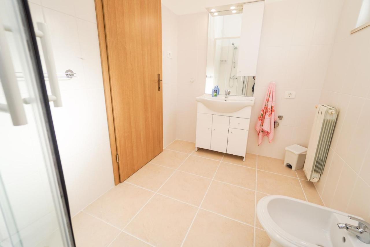 Apartments Mira Savudrija Crveni Vrh Εξωτερικό φωτογραφία