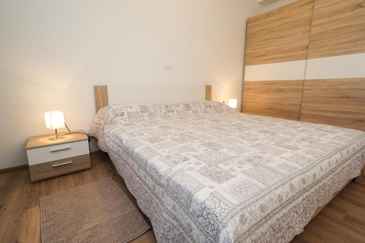 Apartments Mira Savudrija Crveni Vrh Εξωτερικό φωτογραφία