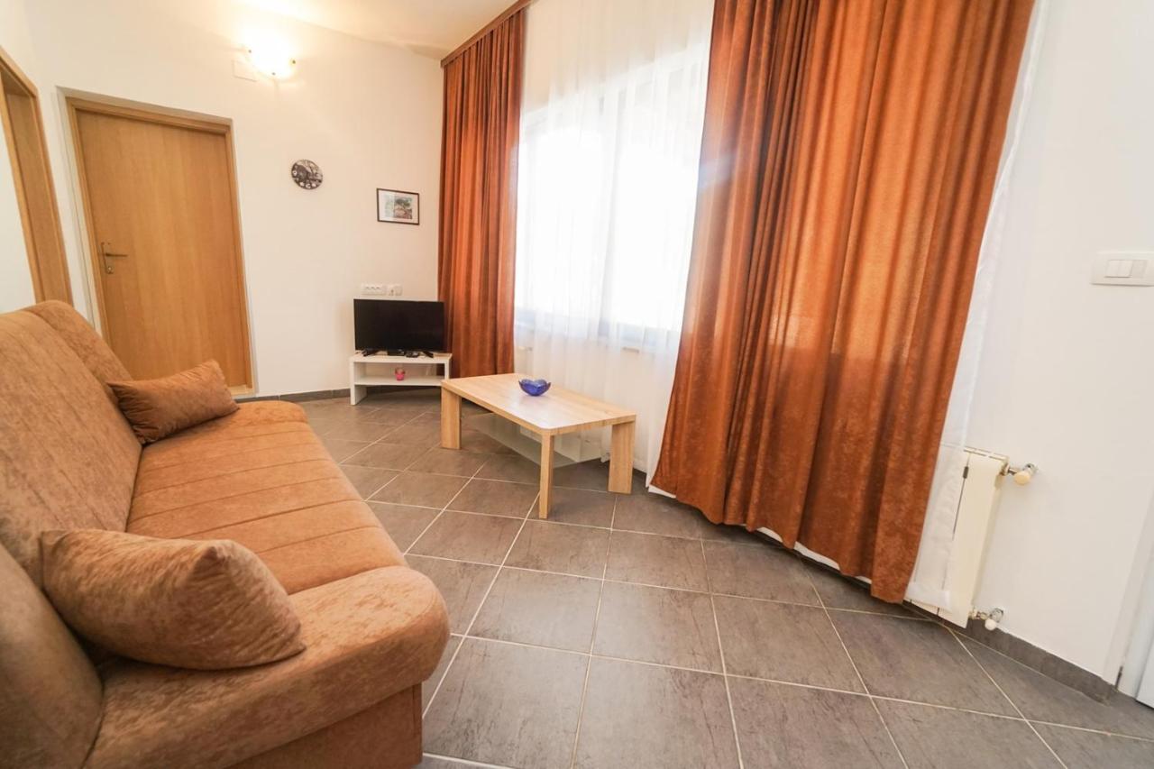 Apartments Mira Savudrija Crveni Vrh Εξωτερικό φωτογραφία