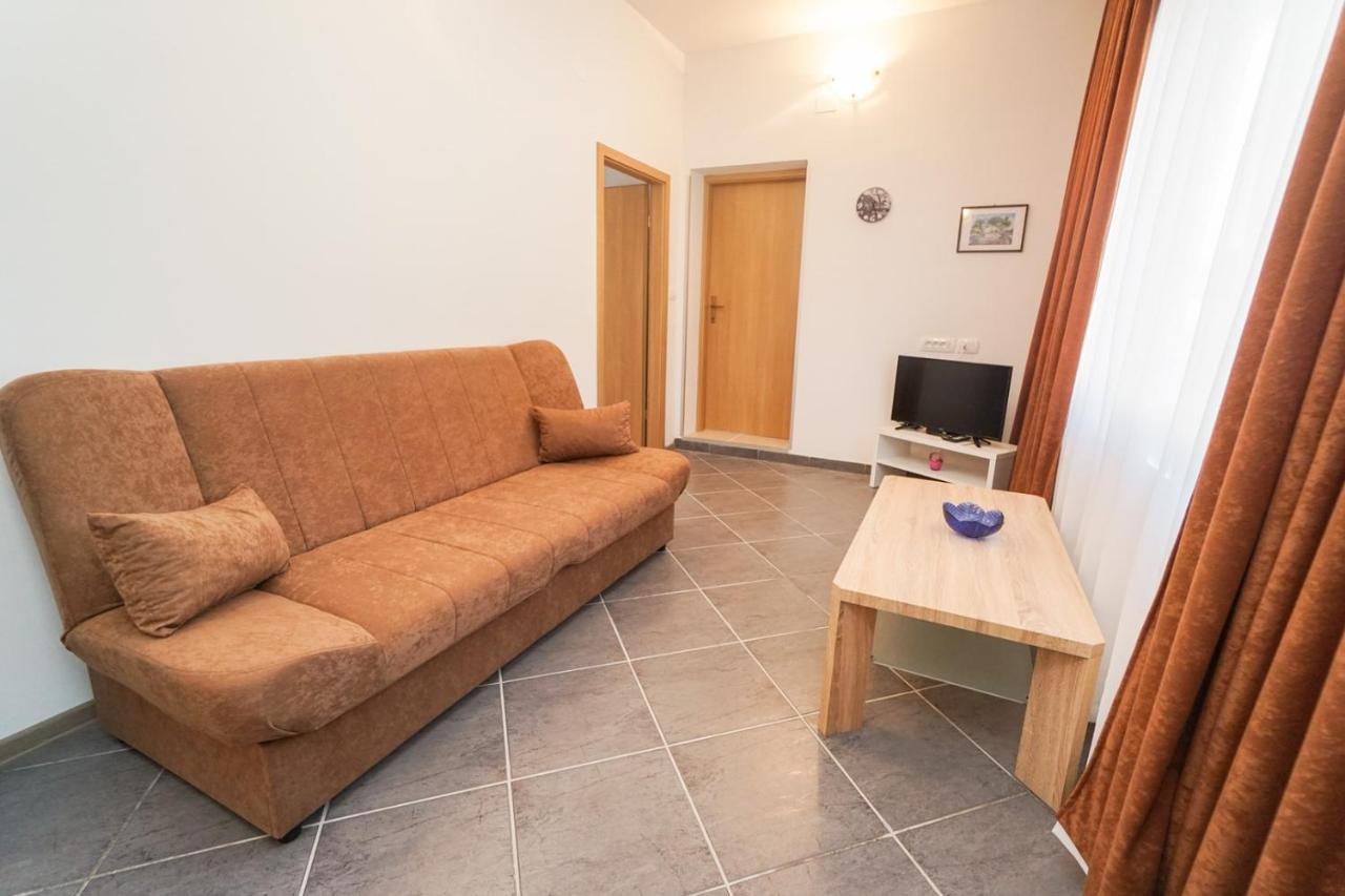 Apartments Mira Savudrija Crveni Vrh Εξωτερικό φωτογραφία