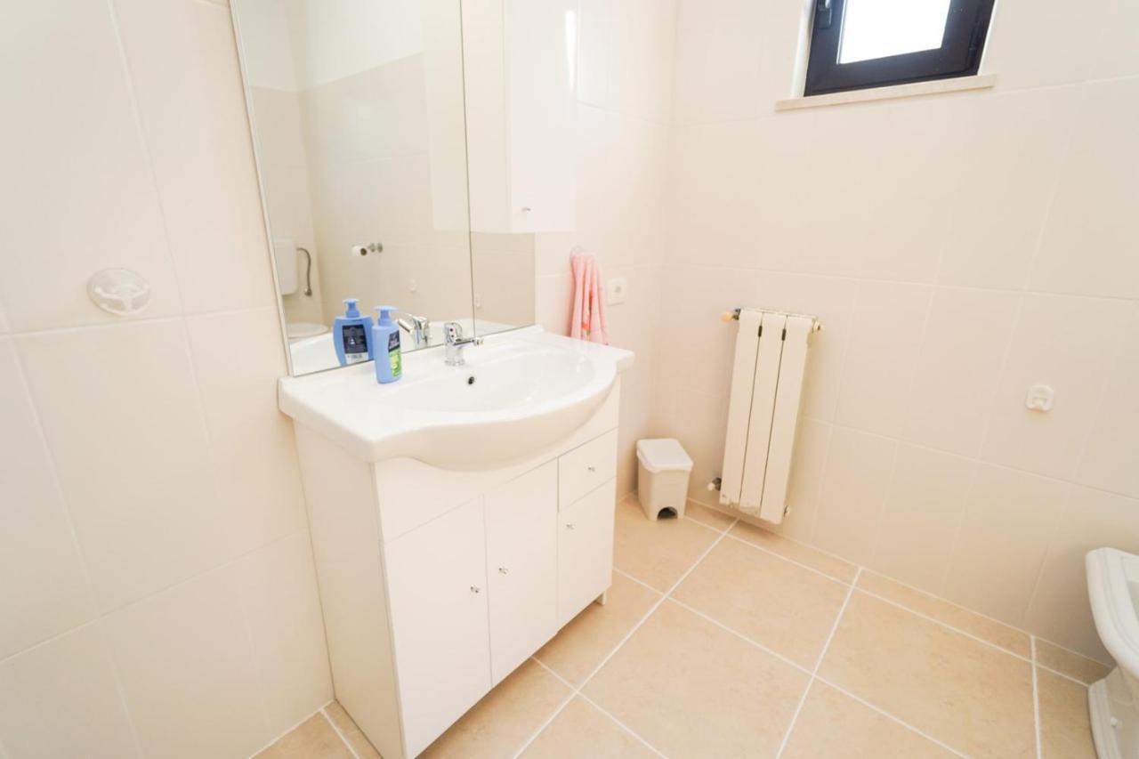 Apartments Mira Savudrija Crveni Vrh Εξωτερικό φωτογραφία